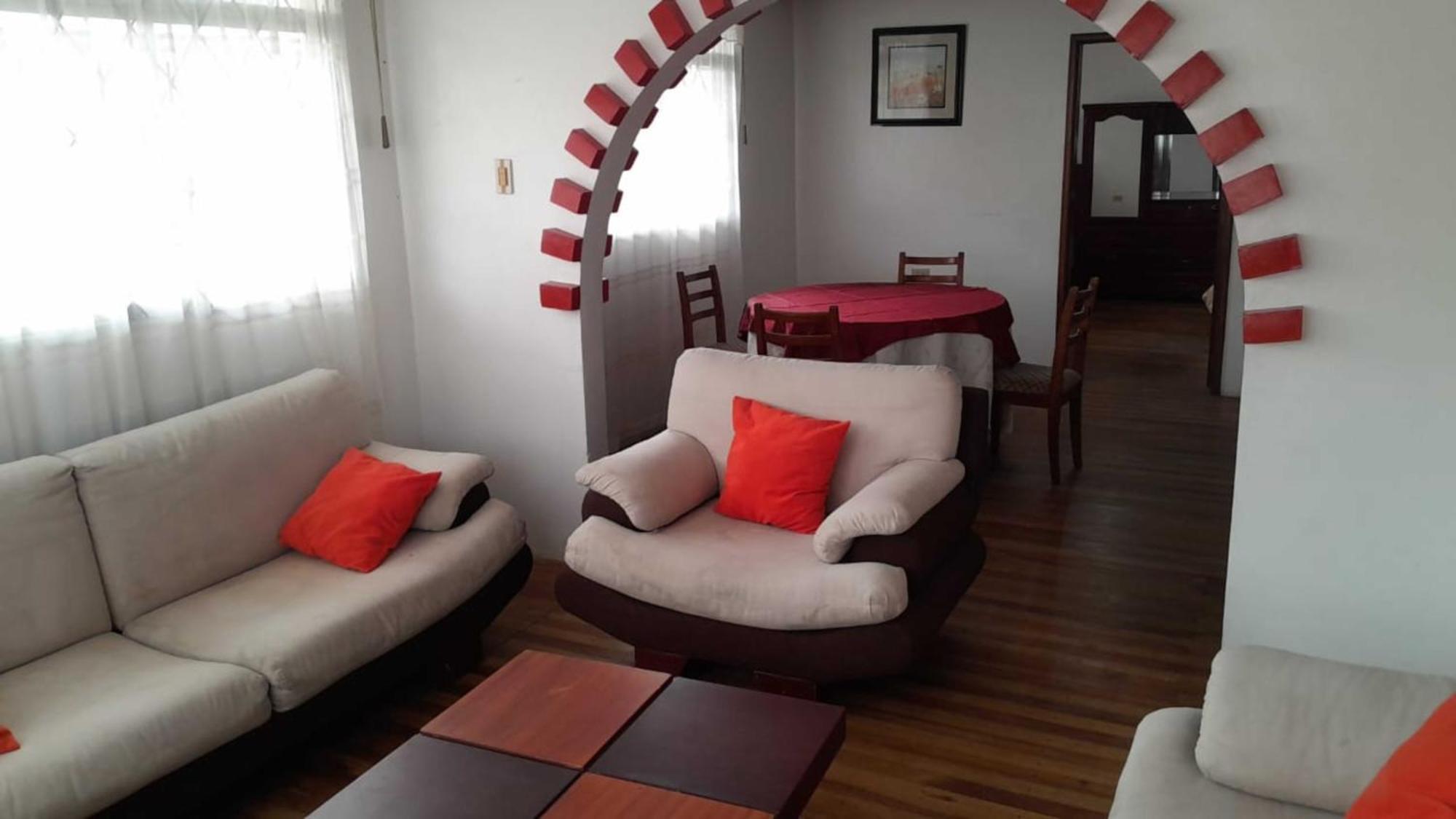 Appartamento Dulce Departamento Familiar La Pradera Loja Esterno foto